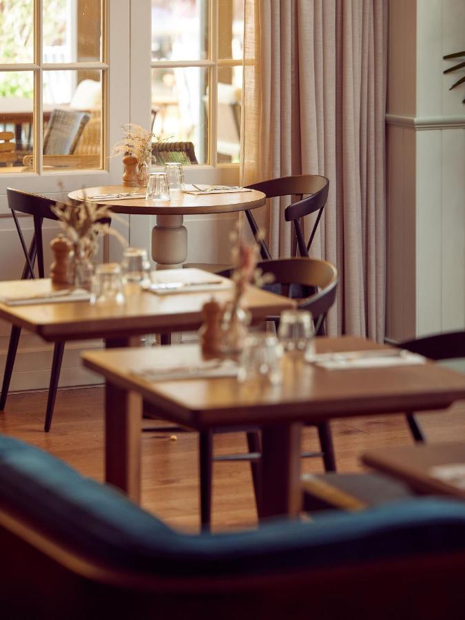 The Georgian, Haslemere, Surrey Экстерьер фото
