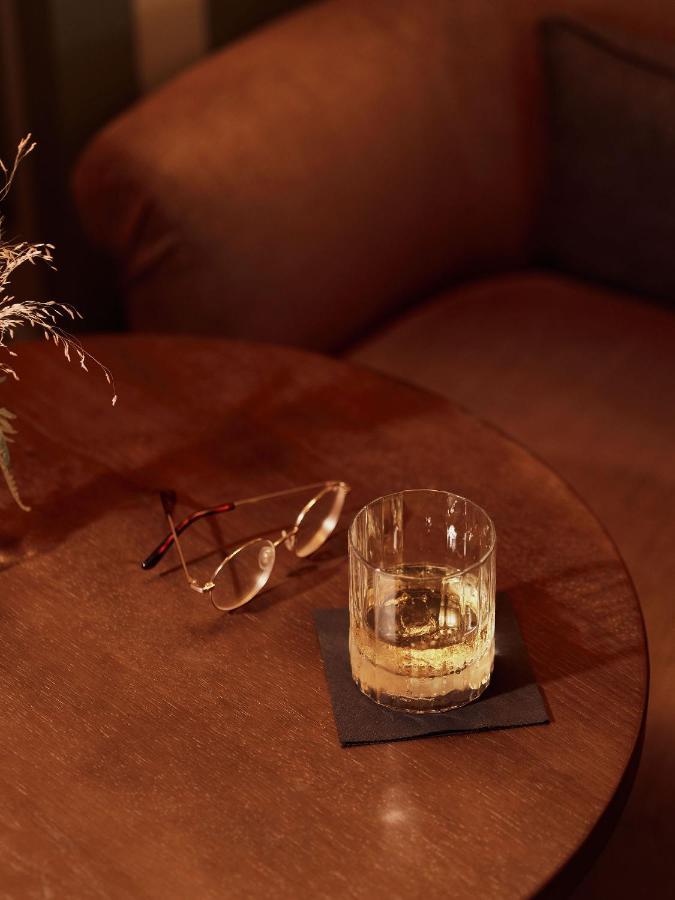 The Georgian, Haslemere, Surrey Экстерьер фото