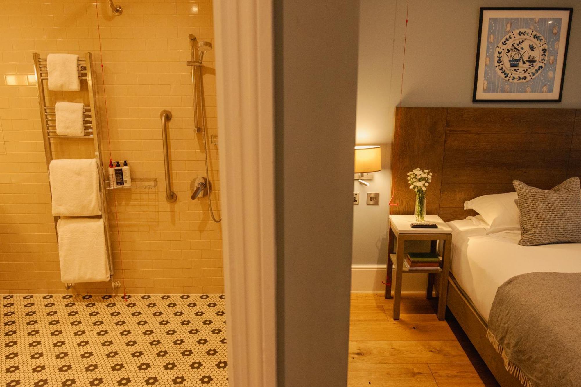The Georgian, Haslemere, Surrey Экстерьер фото