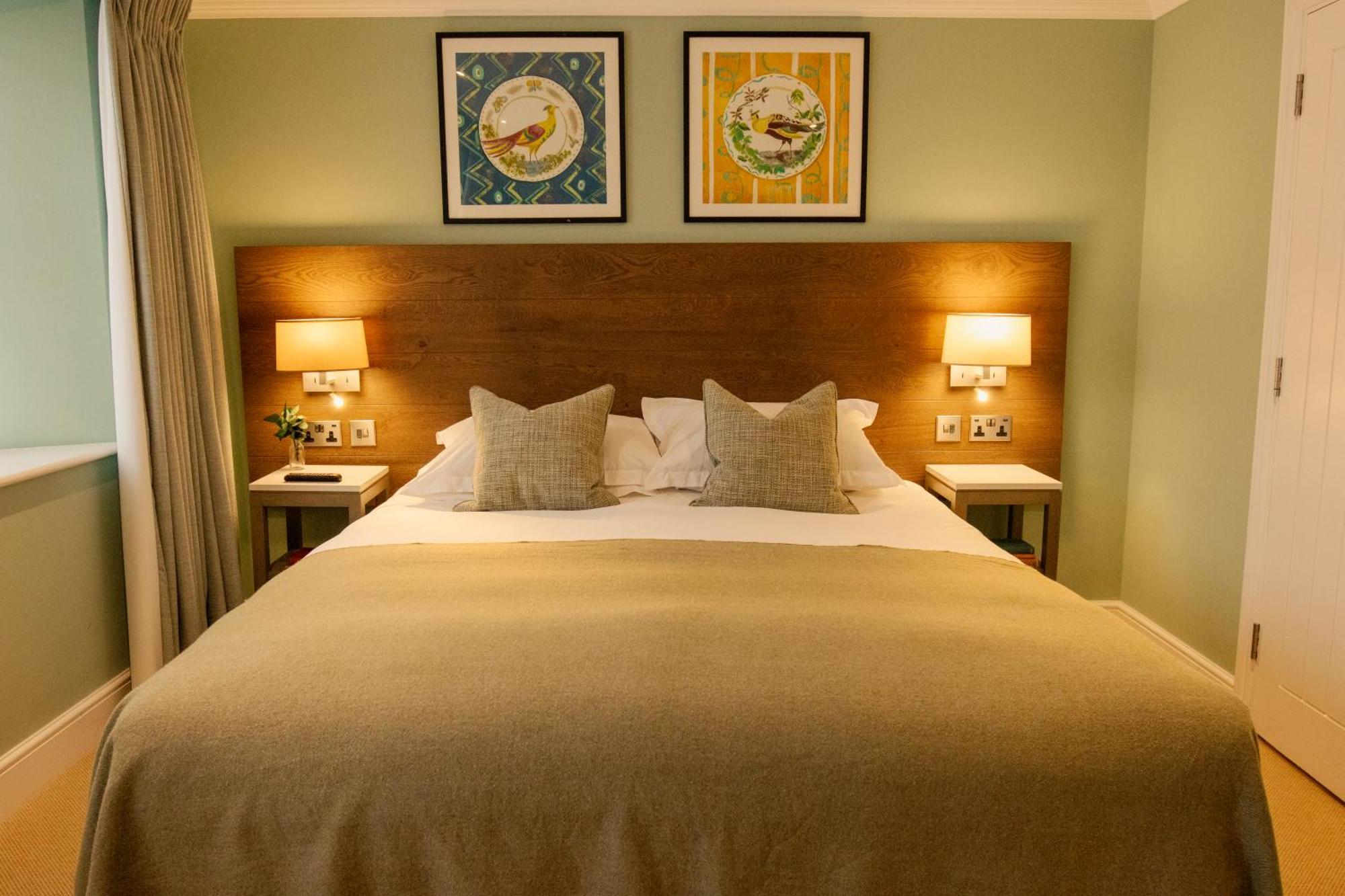 The Georgian, Haslemere, Surrey Экстерьер фото